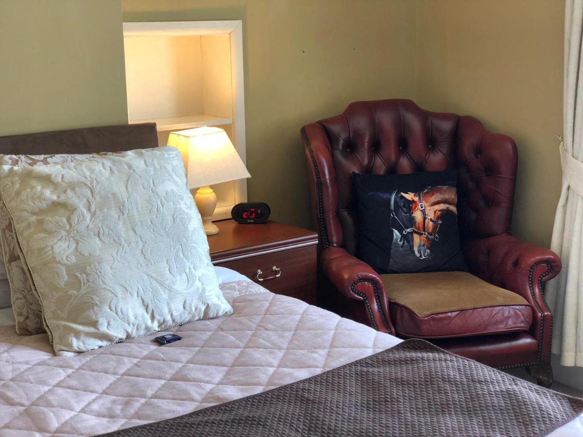 Bed & Breakfast Llangwyryfon Country Breaks